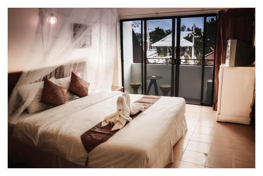 Palada Guesthouse HHQ Quarto foto